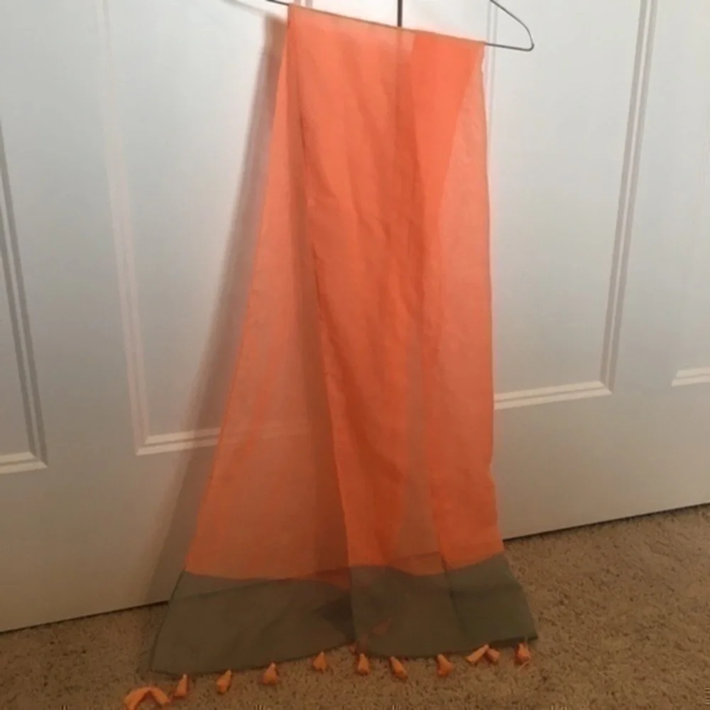 Old Navy girls scarf